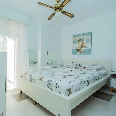 232 Lovely Mar Azul Апартаменты