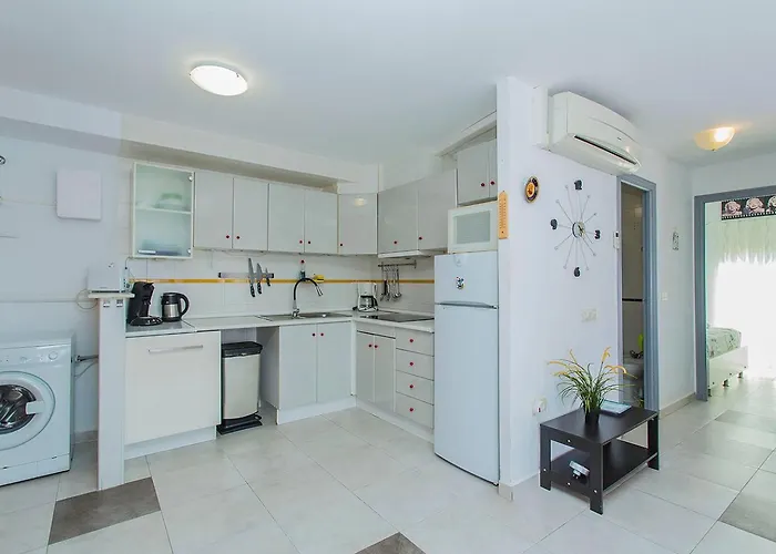 232 Lovely Mar Azul *