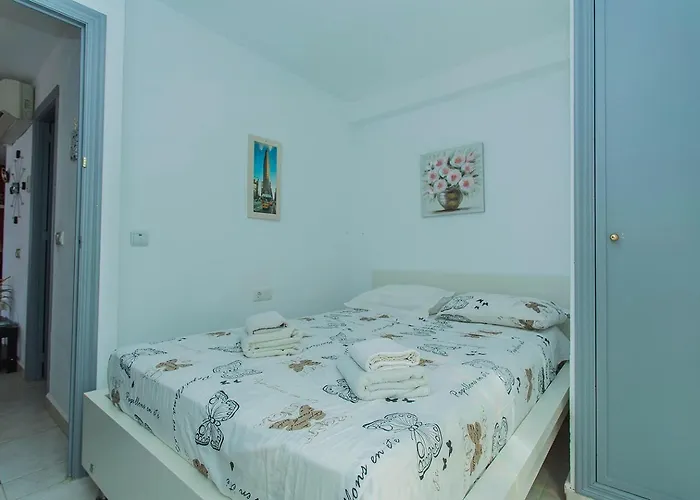 232 Lovely Mar Azul Apartment